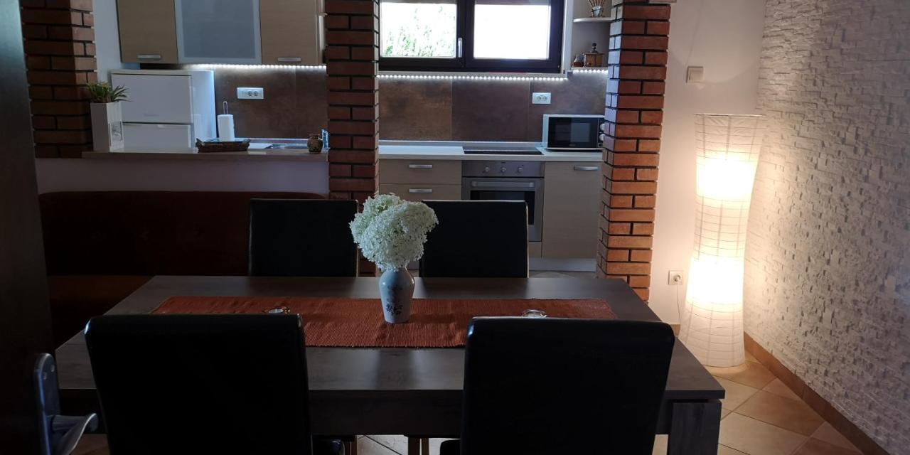 Apartments Fantazija Ровинь Экстерьер фото