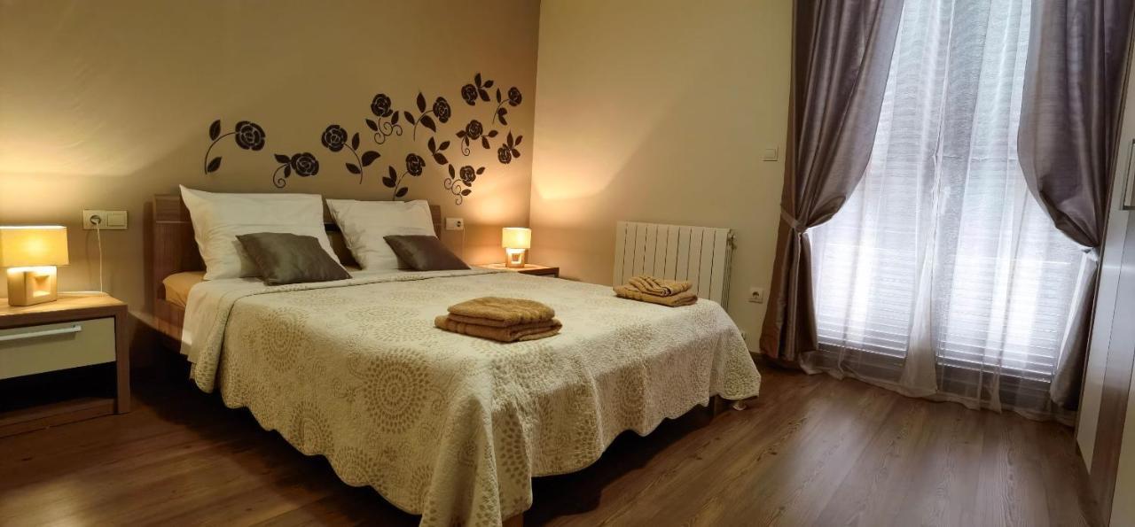 Apartments Fantazija Ровинь Экстерьер фото