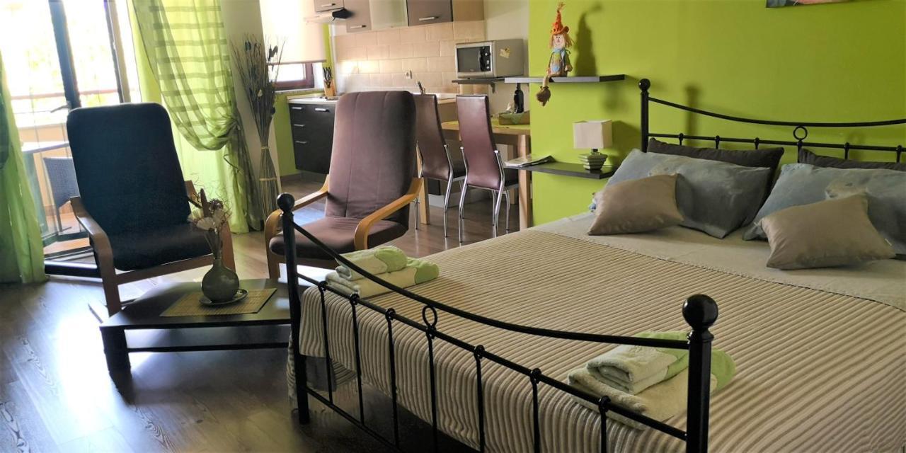 Apartments Fantazija Ровинь Экстерьер фото
