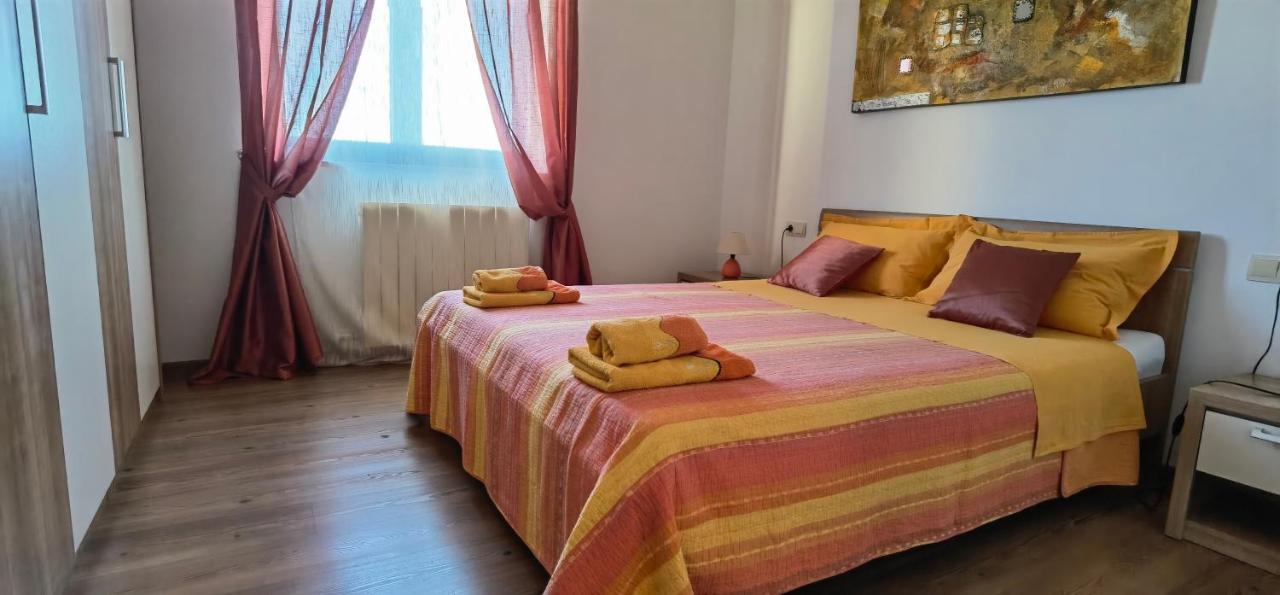 Apartments Fantazija Ровинь Экстерьер фото