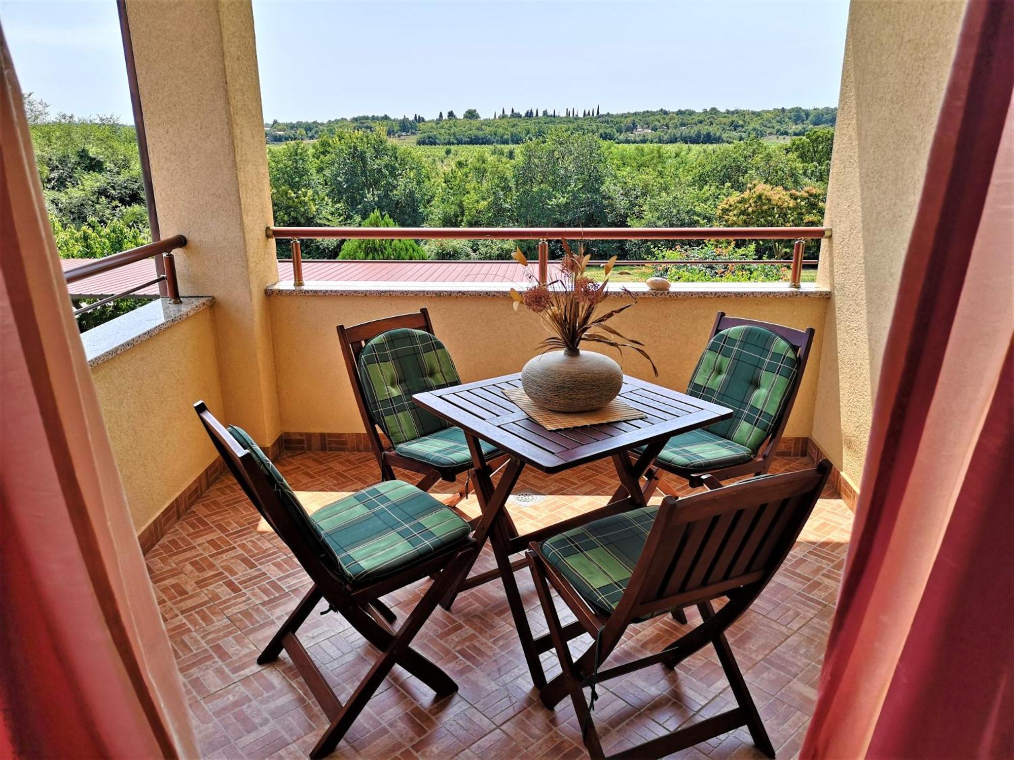 Apartments Fantazija Ровинь Экстерьер фото