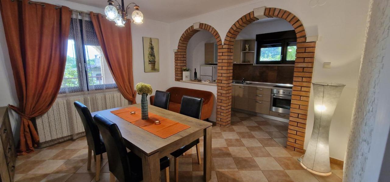 Apartments Fantazija Ровинь Экстерьер фото
