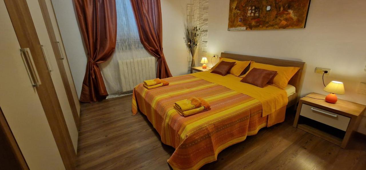 Apartments Fantazija Ровинь Экстерьер фото