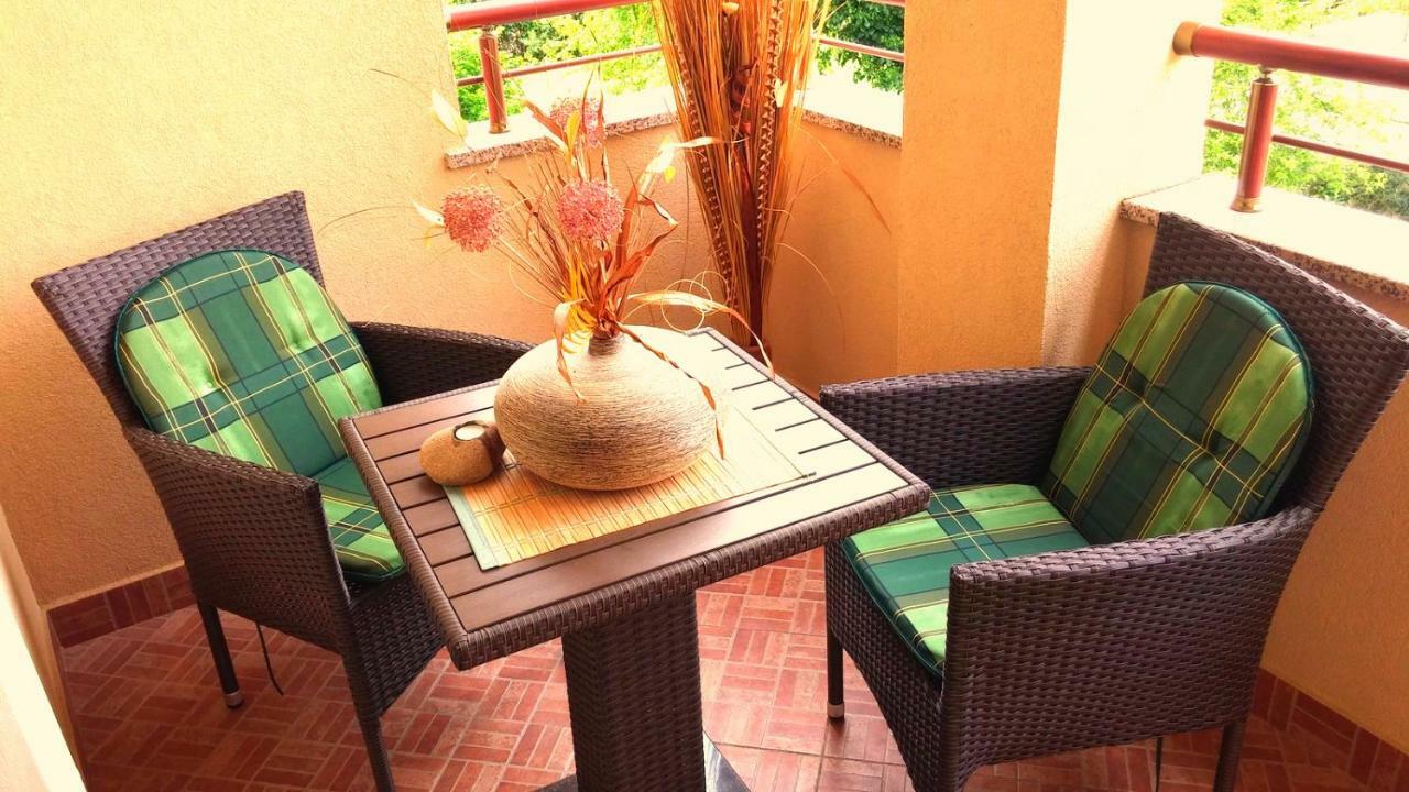Apartments Fantazija Ровинь Экстерьер фото
